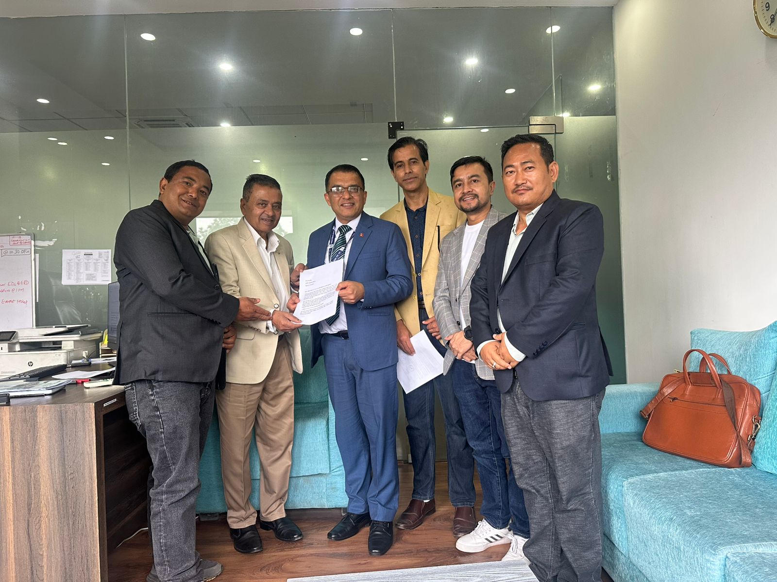 तीन संघ संस्थाले मौद्रिक नीतिका लागि राष्ट्र बैंकलाई दिए चार बुँदे सुझाव, शेयर धितोकर्जा र लाभांशको क्याप हटाउन माग